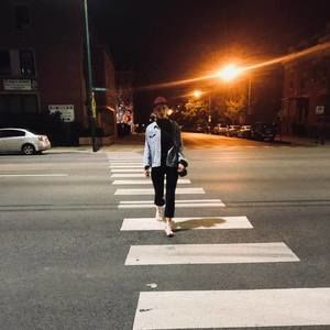 Meet your Posher, Simina